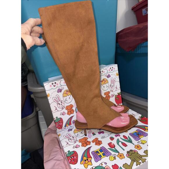 SOLD - Picture 10 of 15